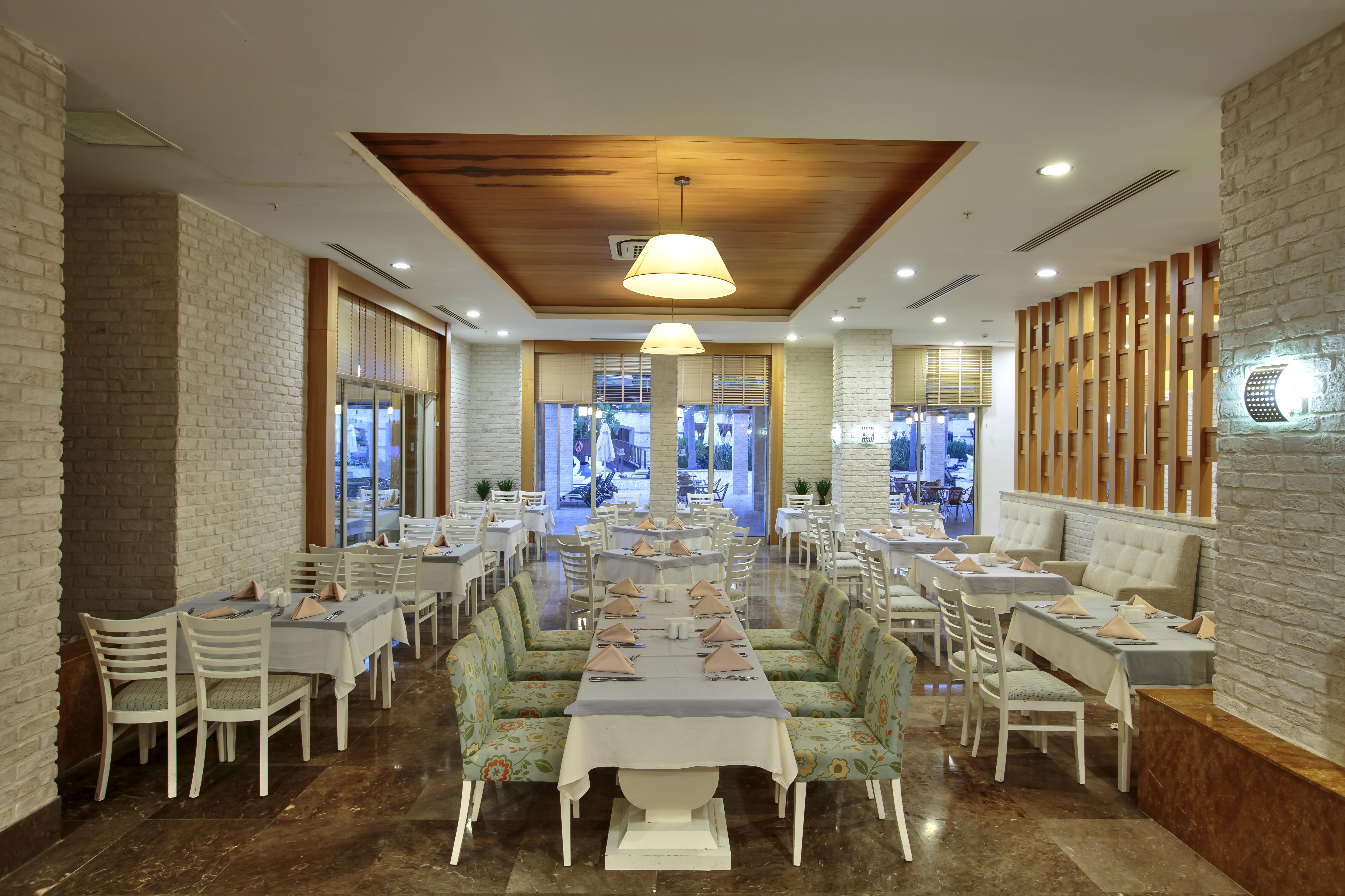 Sunis Kumkoey Beach Resort Hotel & Spa Side Exterior photo