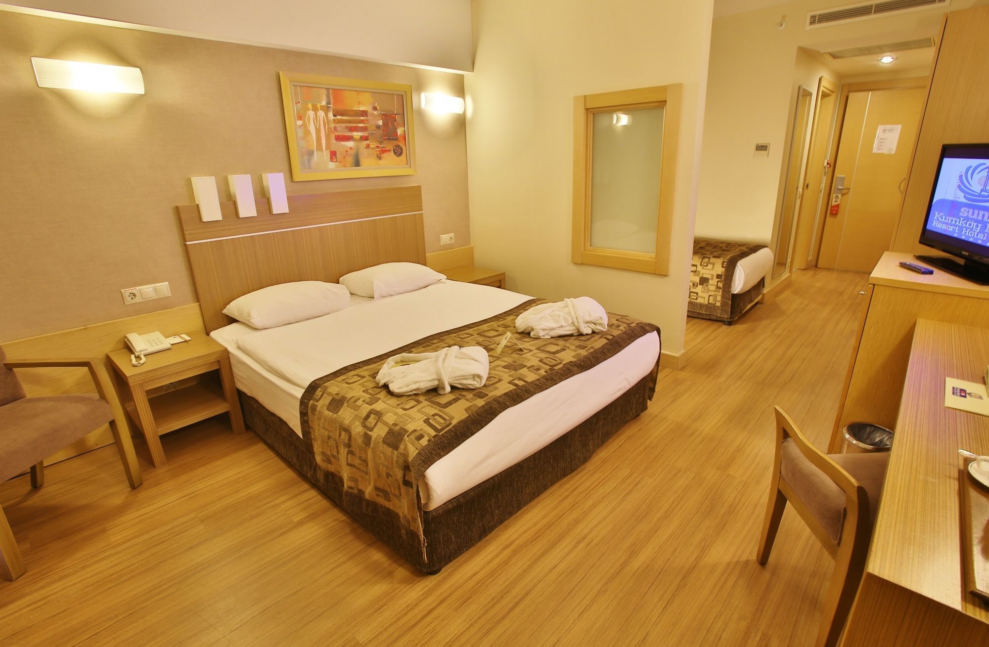Sunis Kumkoey Beach Resort Hotel & Spa Side Exterior photo